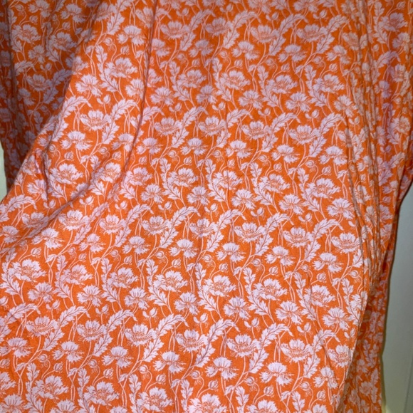 Puff-Sleeve Shirt in Liberty - Picture 5 of 9